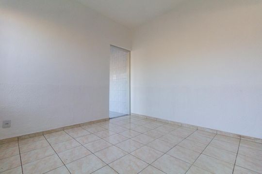 Sala de casa à venda com 2 quartos, 125m² em Vila Costa Melo, São Paulo