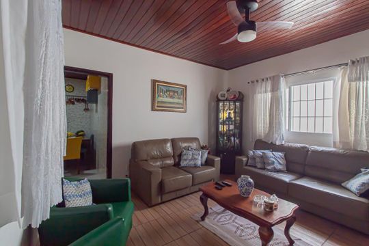 Casa para alugar com 3 quartos, 350m² em Jardim Popular, São Paulo
