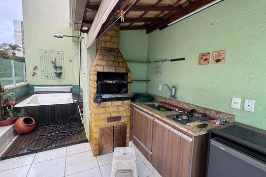 Apartamento à venda com 3 quartos, 165m² em Santa Efigênia, Belo Horizonte