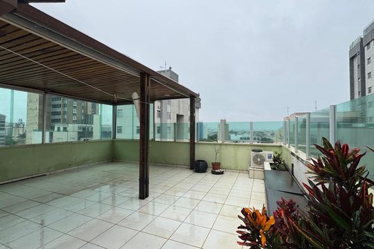 Apartamento à venda com 3 quartos, 165m² em Santa Efigênia, Belo Horizonte