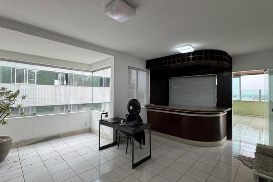 Apartamento à venda com 3 quartos, 165m² em Santa Efigênia, Belo Horizonte