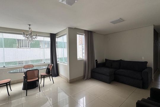 Apartamento à venda com 3 quartos, 165m² em Santa Efigênia, Belo Horizonte