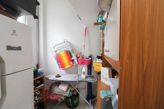 Quarto de Serviço de apartamento à venda com 3 quartos, 80m² em Portuguesa, Rio de Janeiro