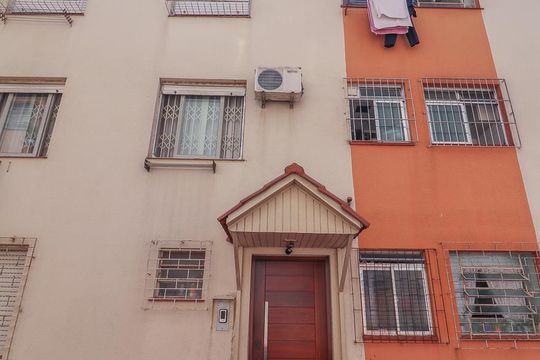 Fachada de apartamento à venda com 1 quarto, 37m² em Jardim Dona Leopoldina, Porto Alegre