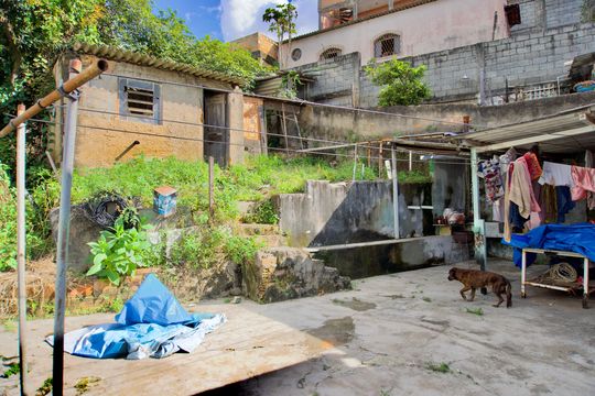 Casa à venda com 2 quartos, 360m² em Santa Maria, Belo Horizonte