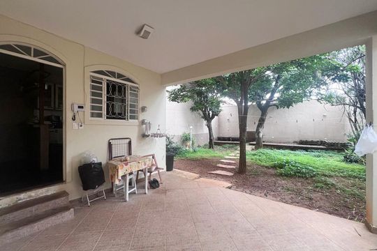 Área externa de casa à venda com 4 quartos, 188m² em Renascença, Belo Horizonte