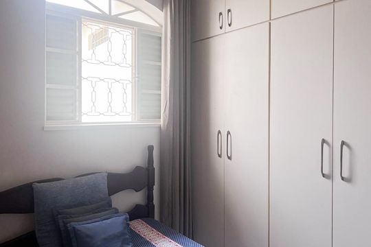 Quarto 1 de casa à venda com 4 quartos, 188m² em Renascença, Belo Horizonte