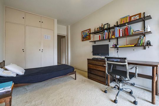 Quarto 2 de apartamento à venda com 3 quartos, 186m² em Jardim Europa, São Paulo