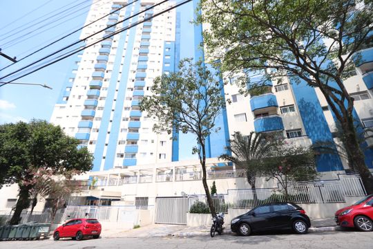 Fachada de apartamento para alugar com 2 quartos, 117m² em Vila Lucia, São Paulo