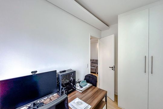 Quarto 2 de apartamento à venda com 2 quartos, 50m² em Vila Moreira, São Paulo