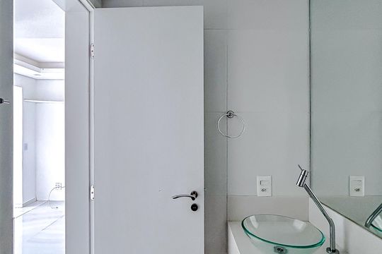 Banheiro de apartamento para alugar com 2 quartos, 52m² em Tatuapé, São Paulo