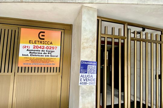 Placa de apartamento à venda com 3 quartos, 85m² em Copacabana, Rio de Janeiro