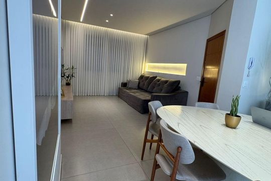 Apartamento à venda com 3 quartos, 130m² em Fonte Grande, Contagem