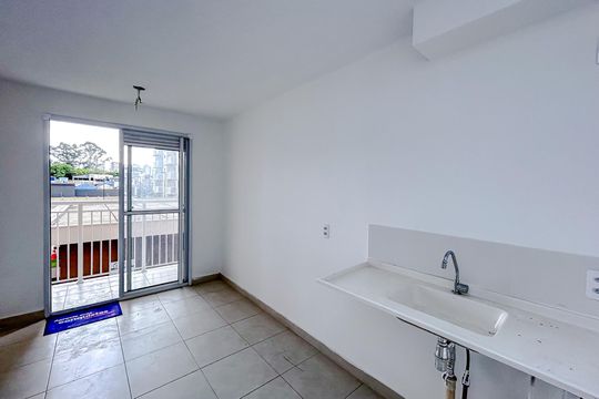 Cozinha e Área de Serviço de apartamento à venda com 1 quarto, 29m² em Guaiauna, São Paulo