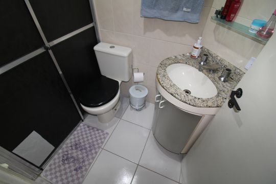 Banheiro de apartamento à venda com 3 quartos, 72m² em Parque Mandaqui, São Paulo