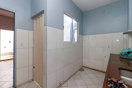 Casa para alugar com 3 quartos, 400m² em Cambuci, São Paulo