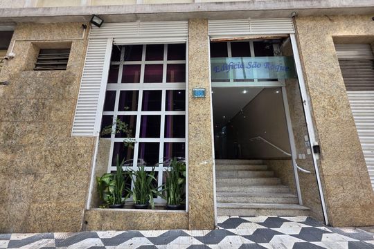 Fachada de apartamento à venda com 2 quartos, 115m² em Sé, São Paulo