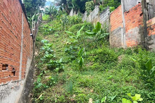Casa à venda com 1 quarto, 40m² em Vila Santa Antonia, Diadema