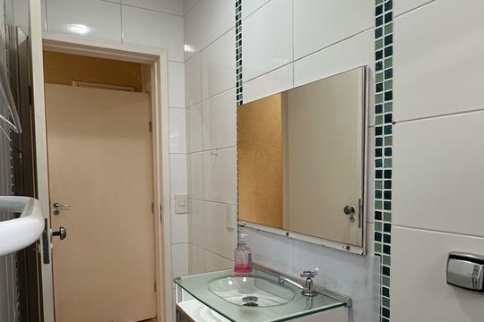 Banheiro de casa para alugar com 4 quartos, 175m² em Vila Regente Feijó, São Paulo