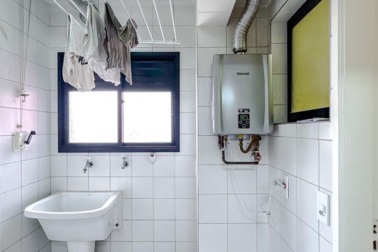 Área de Serviço de apartamento para alugar com 4 quartos, 94m² em Vila Gomes Cardim, São Paulo