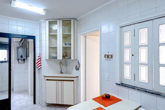 Cozinha de apartamento para alugar com 4 quartos, 94m² em Vila Gomes Cardim, São Paulo