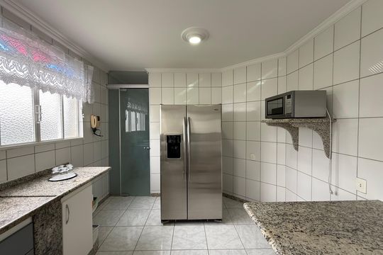 Casa à venda com 3 quartos, 460m² em Bandeirantes (Pampulha), Belo Horizonte