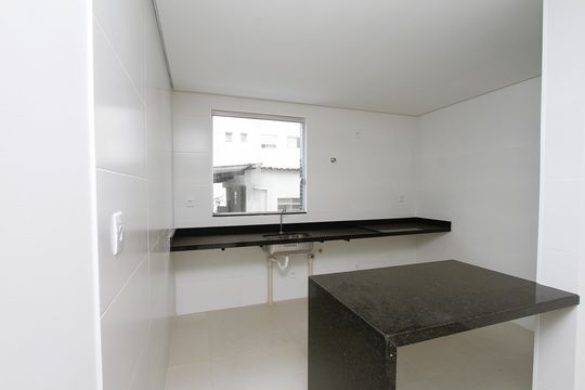 Cozinha de apartamento à venda com 3 quartos, 150m² em Salgado Filho, Belo Horizonte