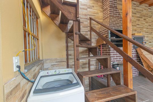 Área de Serviço de casa à venda com 3 quartos, 151m² em Olaria, Canoas