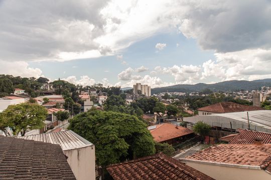 Vista de casa à venda com 3 quartos, 162m² em Vila Albertina, São Paulo