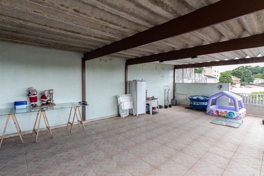 Garagem de casa à venda com 3 quartos, 162m² em Vila Albertina, São Paulo