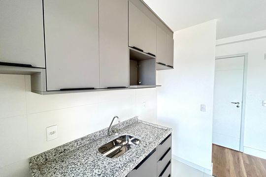 Cozinha de apartamento para alugar com 2 quartos, 45m² em Vila Galvão, Guarulhos