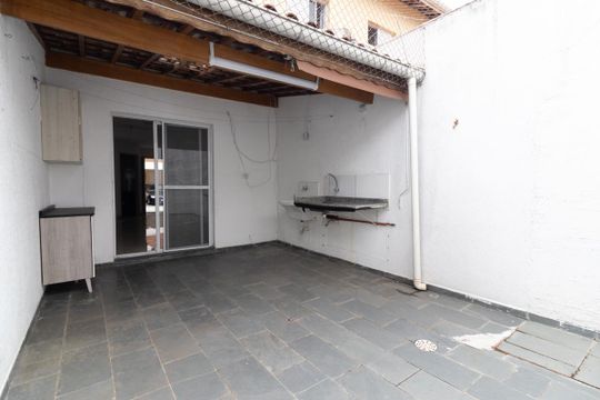 Área de Serviço de casa de condomínio à venda com 3 quartos, 100m² em Vila Pierina, São Paulo