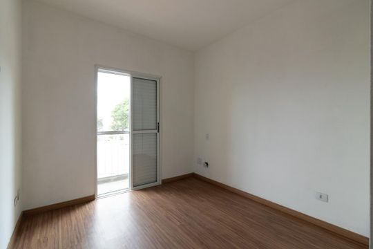 Suíte de casa de condomínio à venda com 3 quartos, 100m² em Vila Pierina, São Paulo
