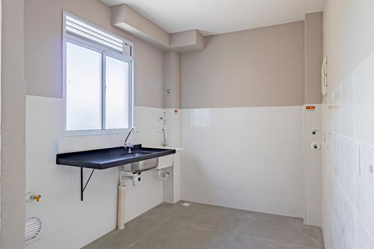 Apartamento à venda com 2 quartos, 40m² em Restinga, Porto Alegre