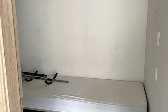 Quarto de apartamento à venda com 2 quartos, 51m² em Tanque, Rio de Janeiro