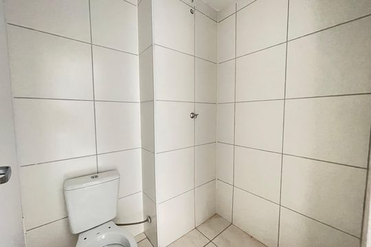 Banheiro de apartamento à venda com 2 quartos, 35m² em Jaguaré, São Paulo