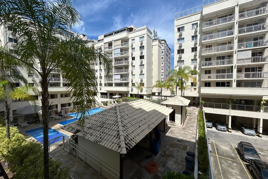 Vista de apartamento para alugar com 3 quartos, 81m² em Vila Valqueire, Rio de Janeiro