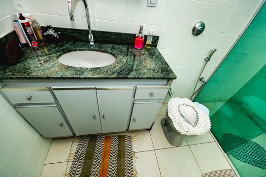 Casa à venda com 5 quartos, 360m² em Canaa, Belo Horizonte