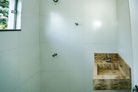 Apartamento à venda com 3 quartos, 144m² em Vila Cloris, Belo Horizonte