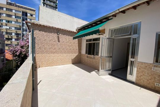 Casa à venda com 3 quartos, 134m² em Botafogo, Rio de Janeiro
