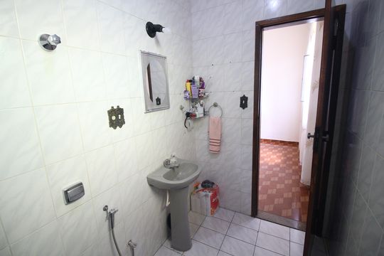 Suite Quarto 1 de casa à venda com 3 quartos, 360m² em Novo Riacho, Contagem