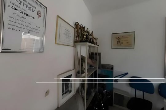 Casa para alugar com 4 quartos, 210m² em Jardim das Acacias, São Paulo