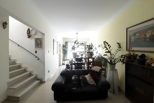 Casa para alugar com 4 quartos, 210m² em Jardim das Acacias, São Paulo
