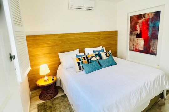 Casa para alugar com 5 quartos, 800m² em Recreio dos Bandeirantes, Rio de Janeiro
