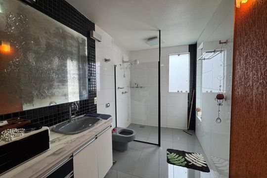 Casa à venda com 5 quartos, 144m² em Betânia, Belo Horizonte