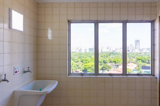 Área de Serviço de apartamento à venda com 2 quartos, 85m² em Santo Amaro, São Paulo