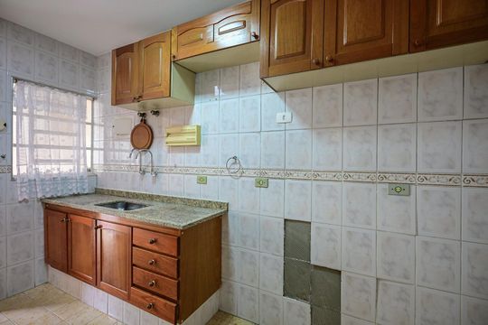 Cozinha da Edícula  de casa à venda com 2 quartos, 181m² em Jardim Londrina, São Paulo
