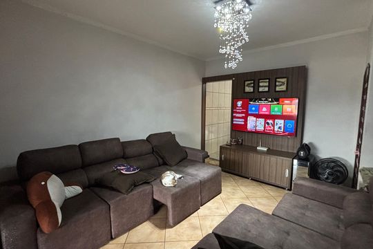 Sala de casa à venda com 3 quartos, 106m² em Condomínio Maracanã, Santo André