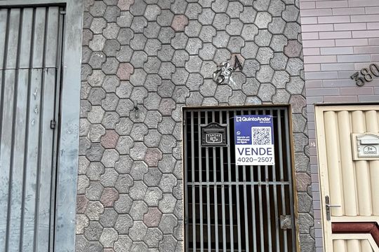Fachada de casa à venda com 3 quartos, 106m² em Condomínio Maracanã, Santo André