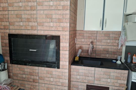 Área externa de casa à venda com 3 quartos, 125m² em Rubem Berta, Porto Alegre